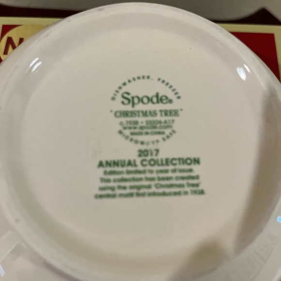 713. NIB SPODE CHRISTMAS TREE 2017 REVERE BOWL - Picture 7 of 9